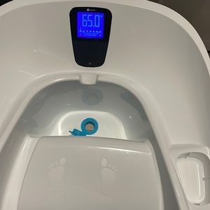4moms temperature bathtub
